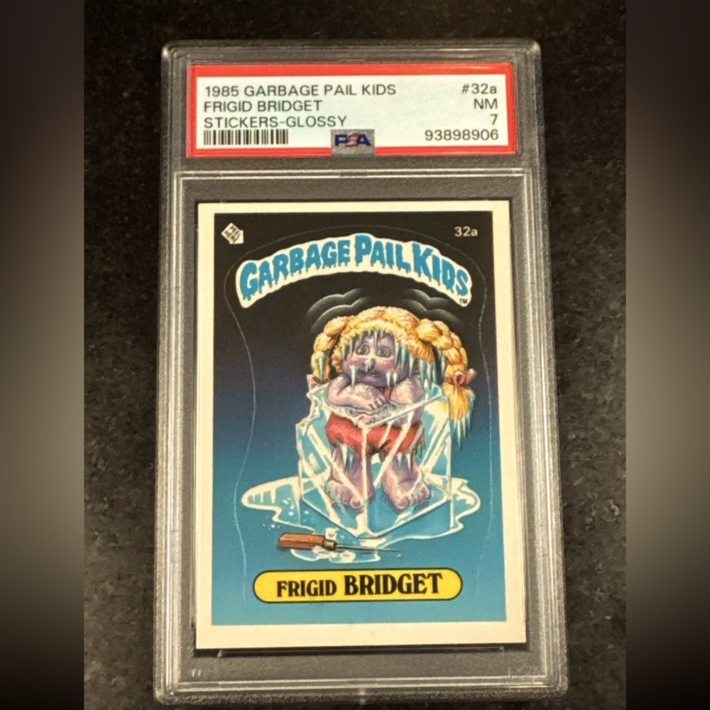 1985 GPK SERIES 1 GARBAGE PAIL KIDS PSA 7 OS1 #32A FRIGID BRIDGET